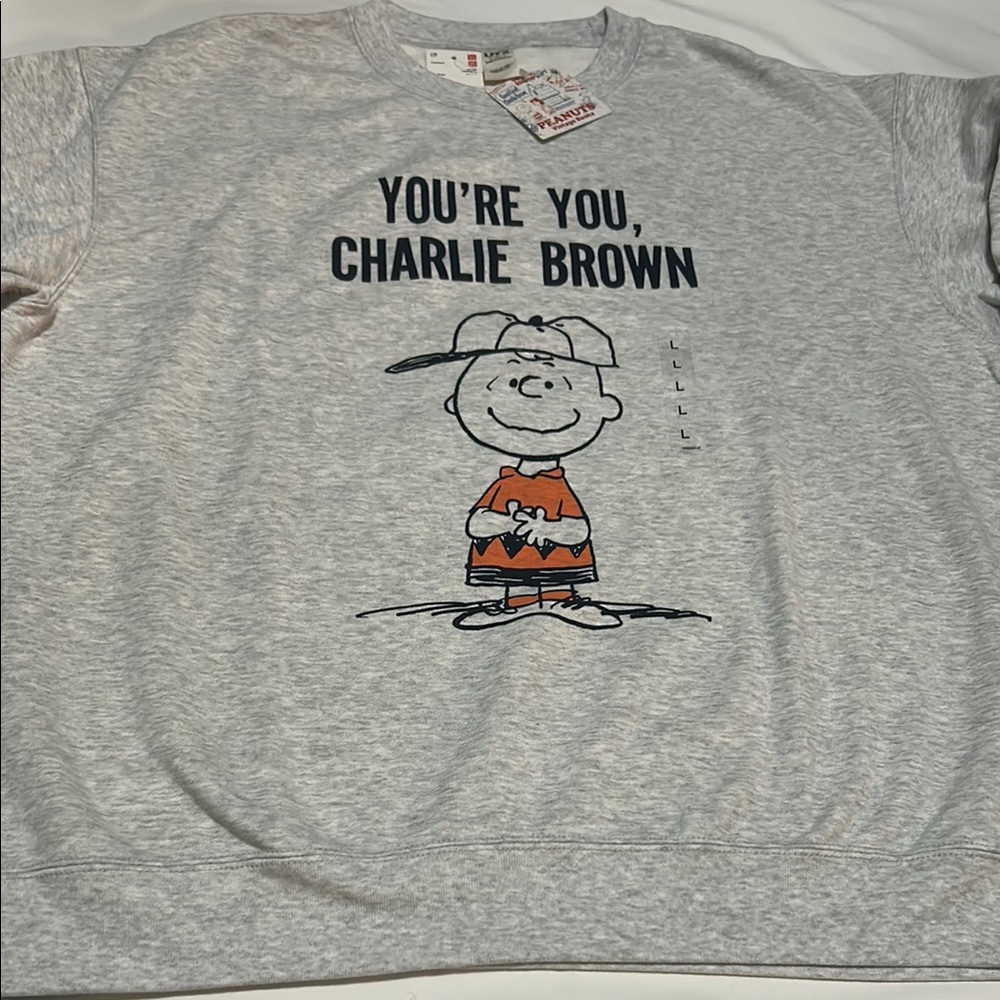 Uniqlo Gray and Orange Sweatshirt with Peanuts Design L Cotton NWT Unisex